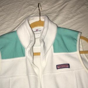 Vineyard vines vest